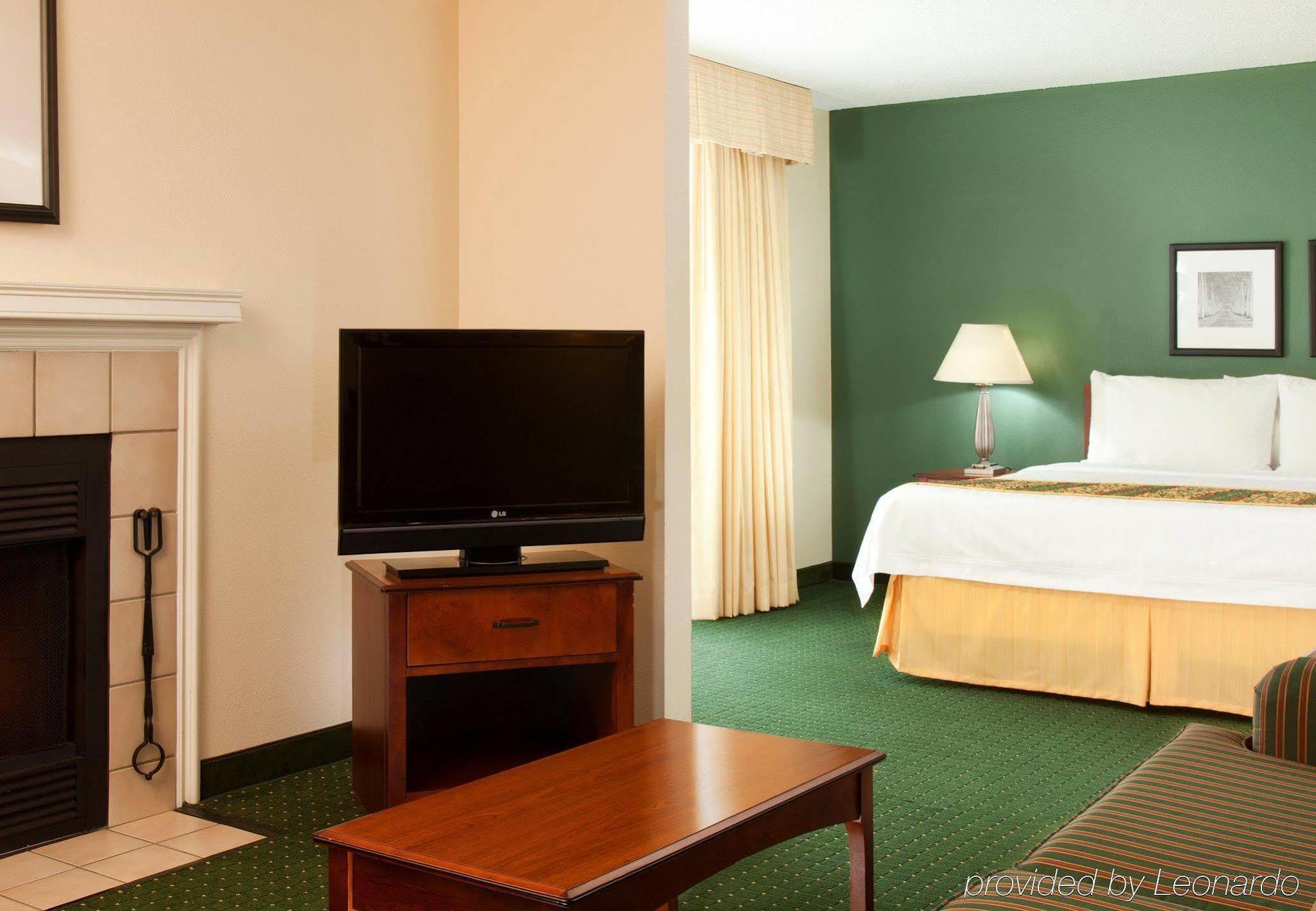 Residence Inn Kansas City Downtown/Union Hill 외부 사진