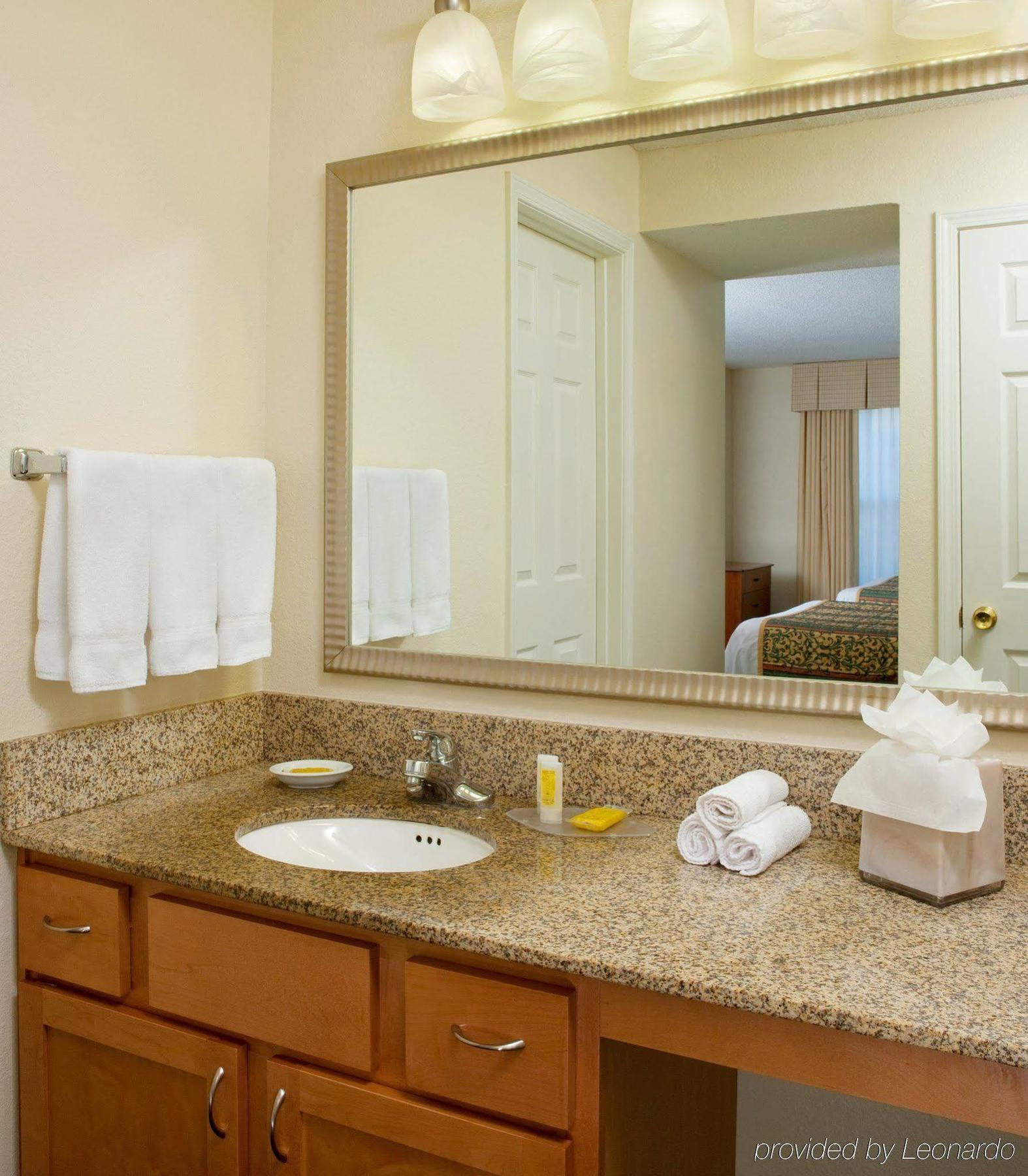 Residence Inn Kansas City Downtown/Union Hill 외부 사진